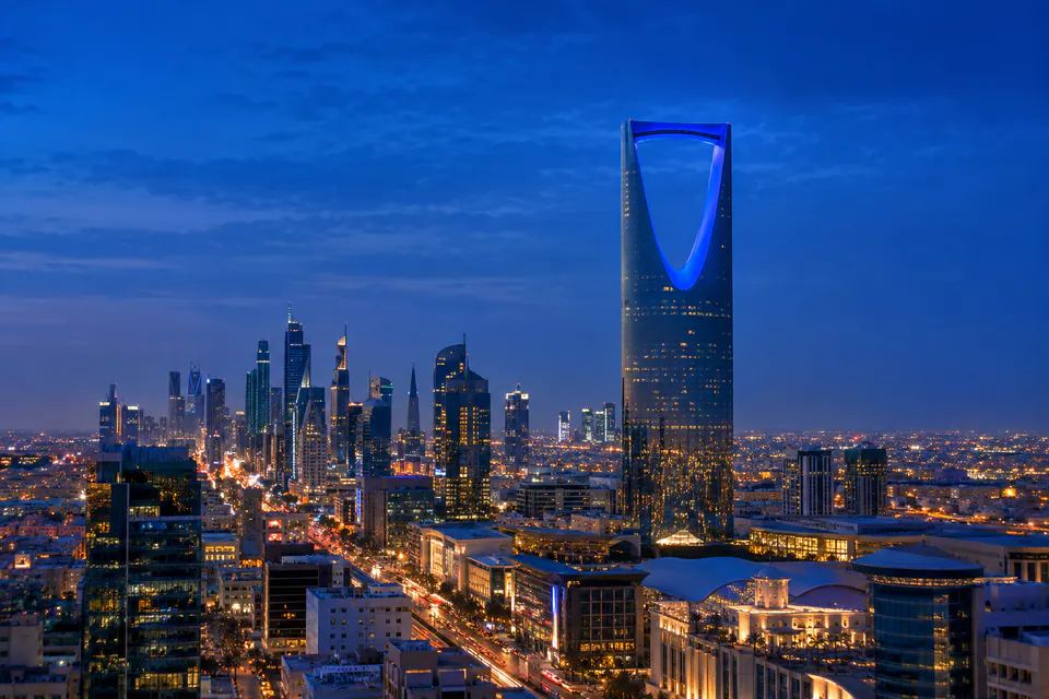 صورة توضيحية: مصافحة بعد الاختيار